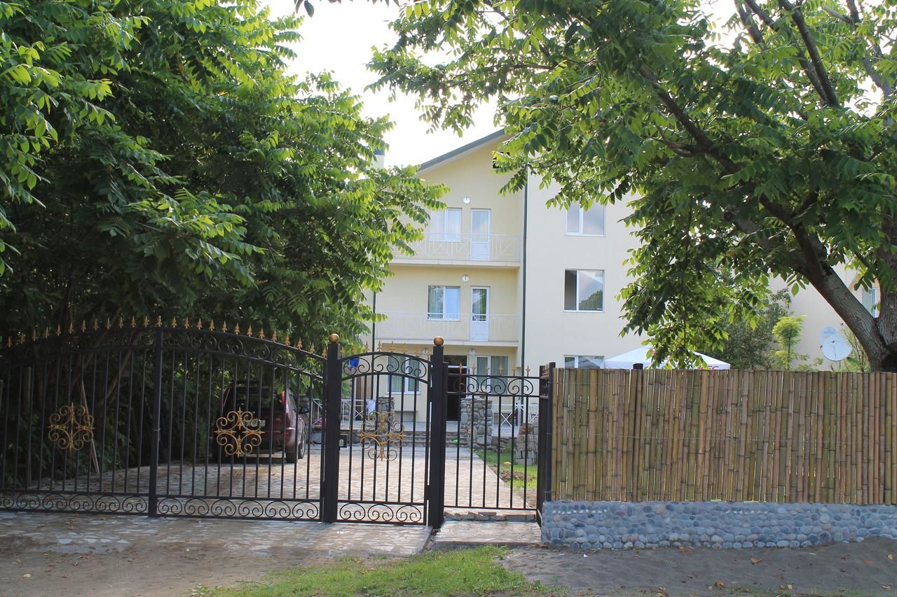 Гостевой дом Guesthouse Mirabela Шекветили-28